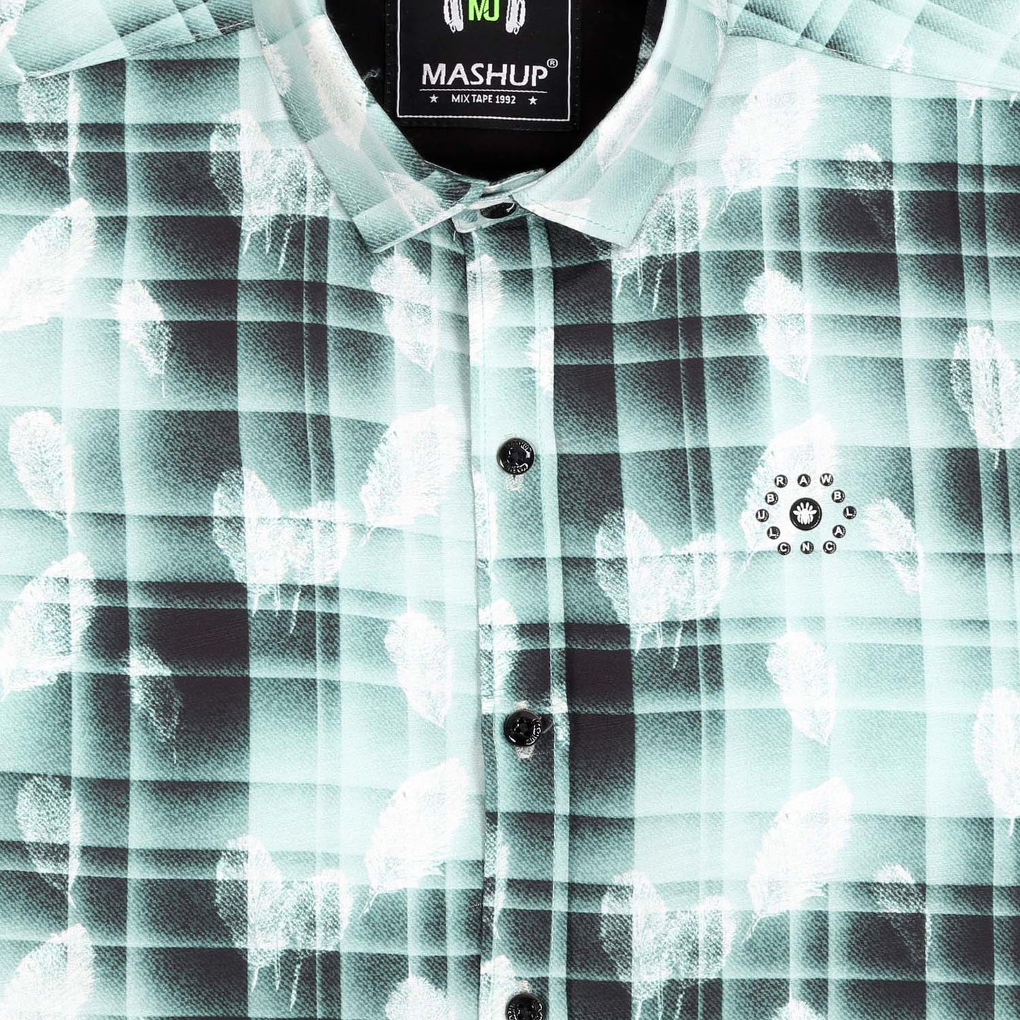 Print Perfect: Unique Shirt for Cool and Casual Outings!