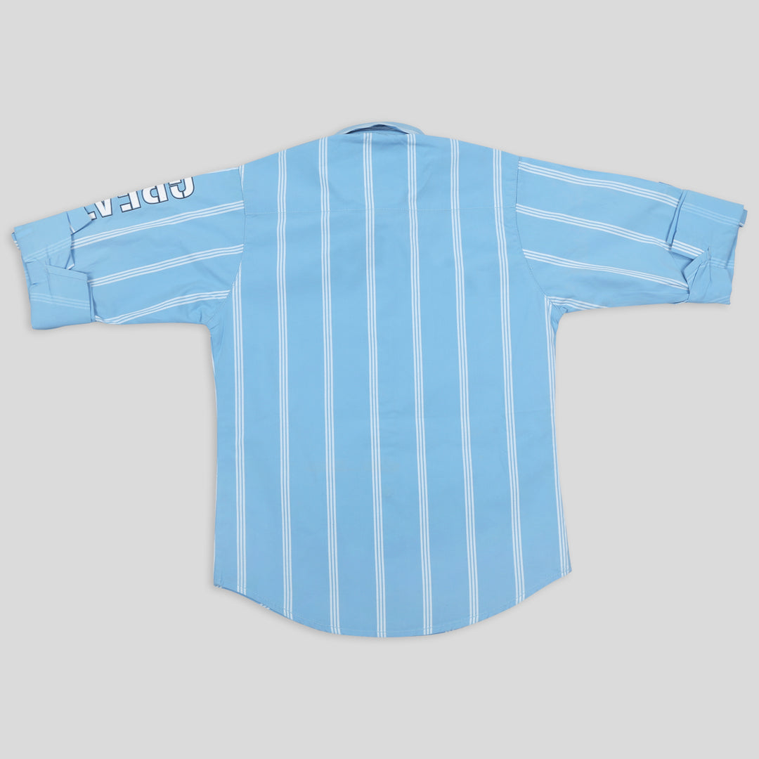 Stripe it Right: Elevate Casual Chic with This Fun, Striped Shirt!