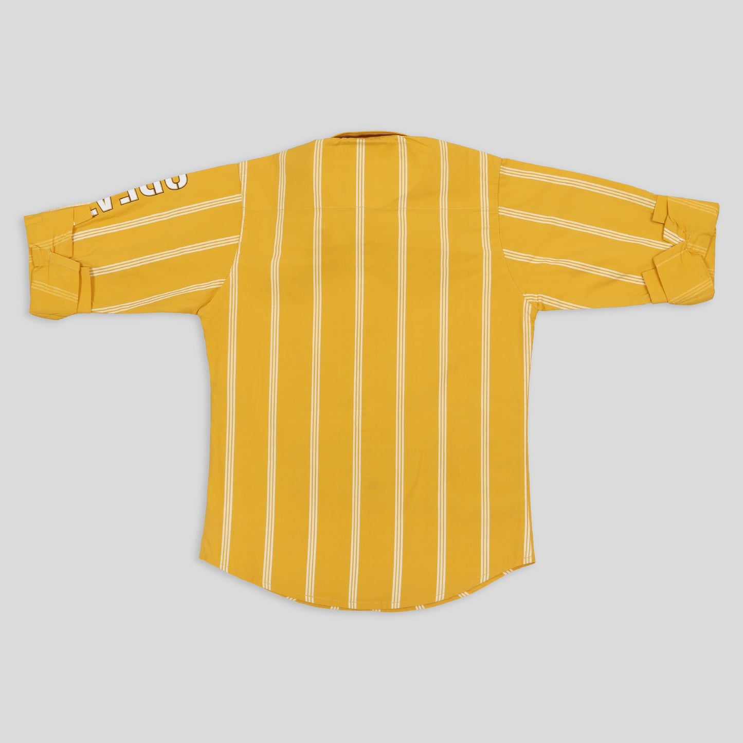 Stripe it Right: Elevate Casual Chic with This Fun, Striped Shirt!