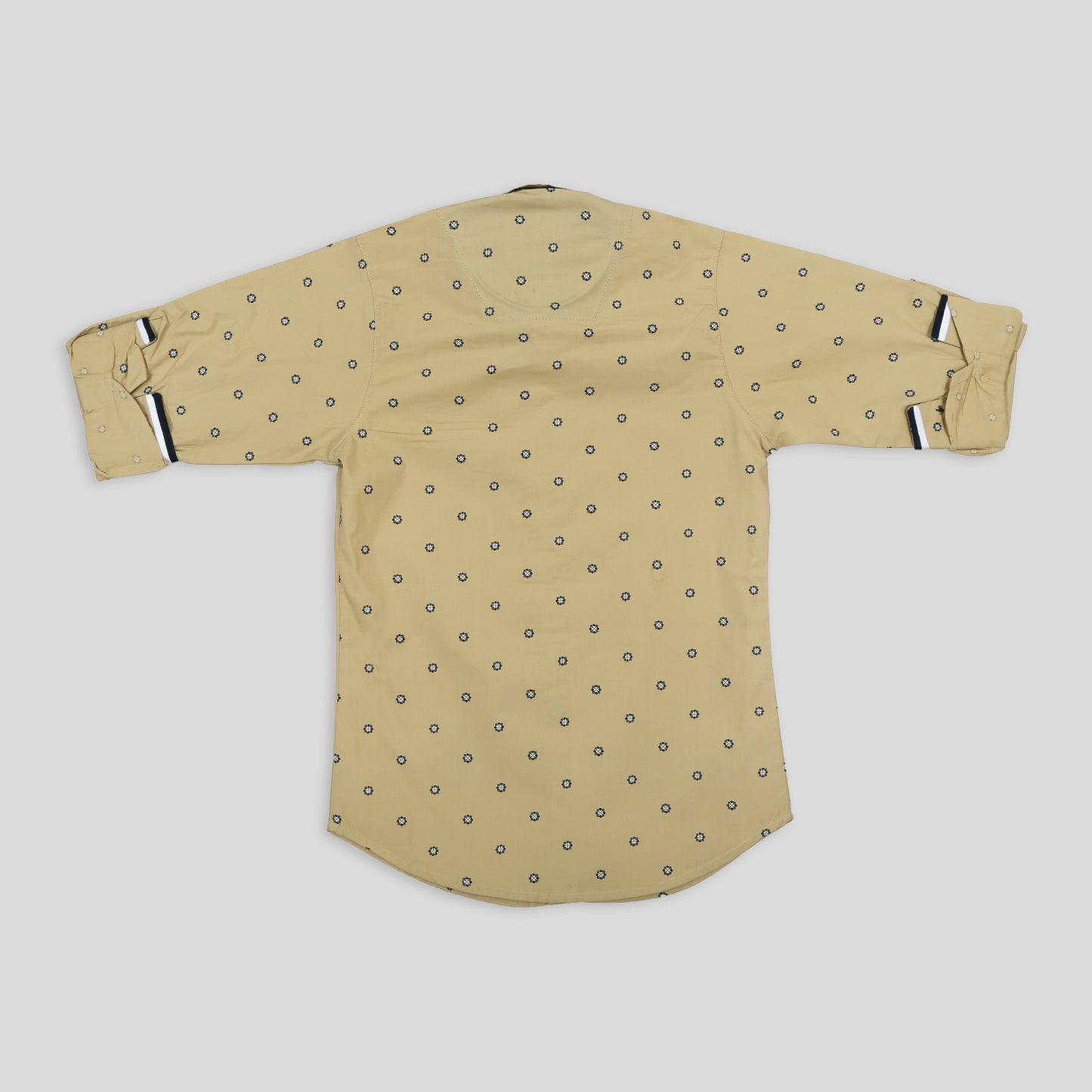 Shirt-Tastic Fun: Elevate Casual Coolness with This Unique Wardrobe Gem!