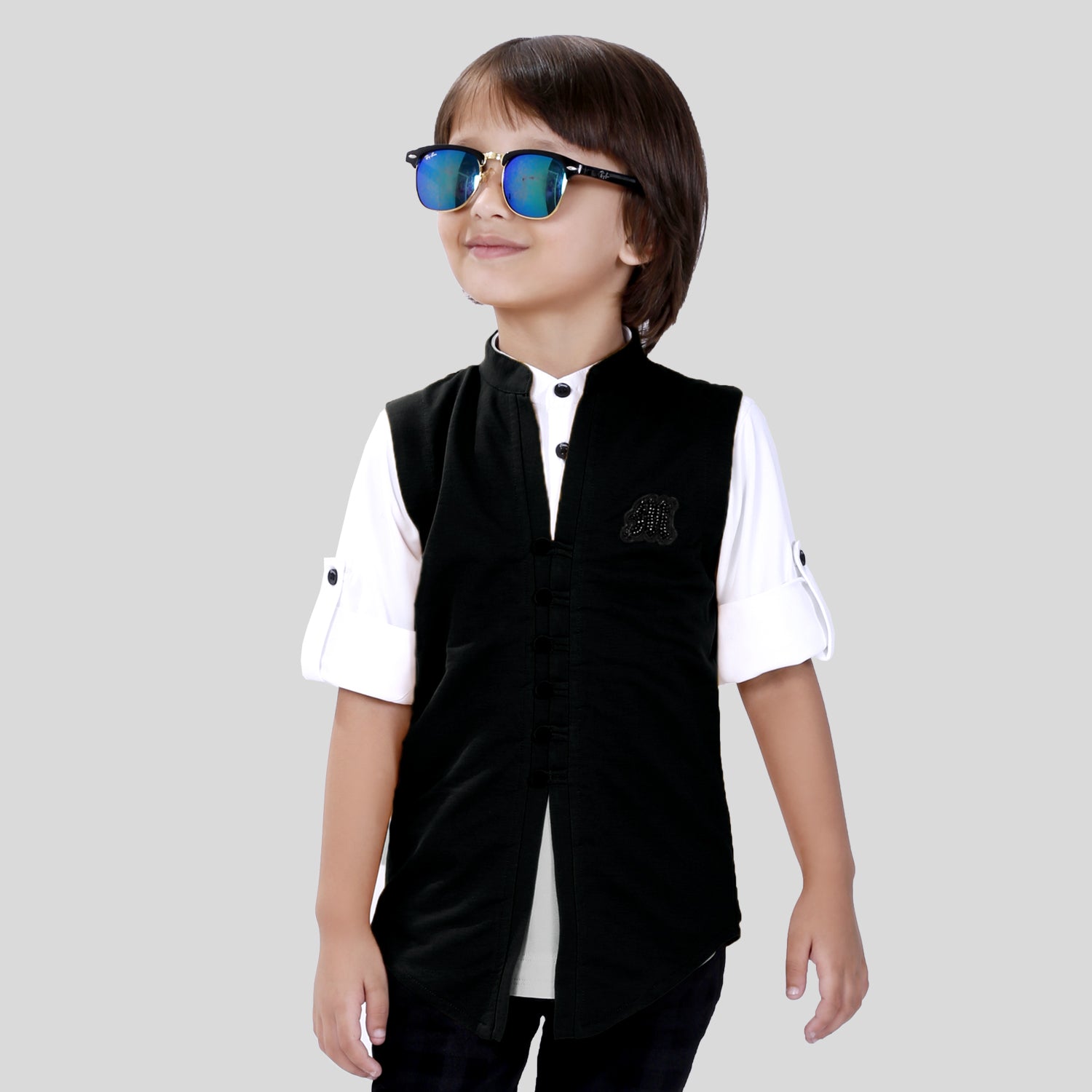 Fashionable Shrug Set for Young boys