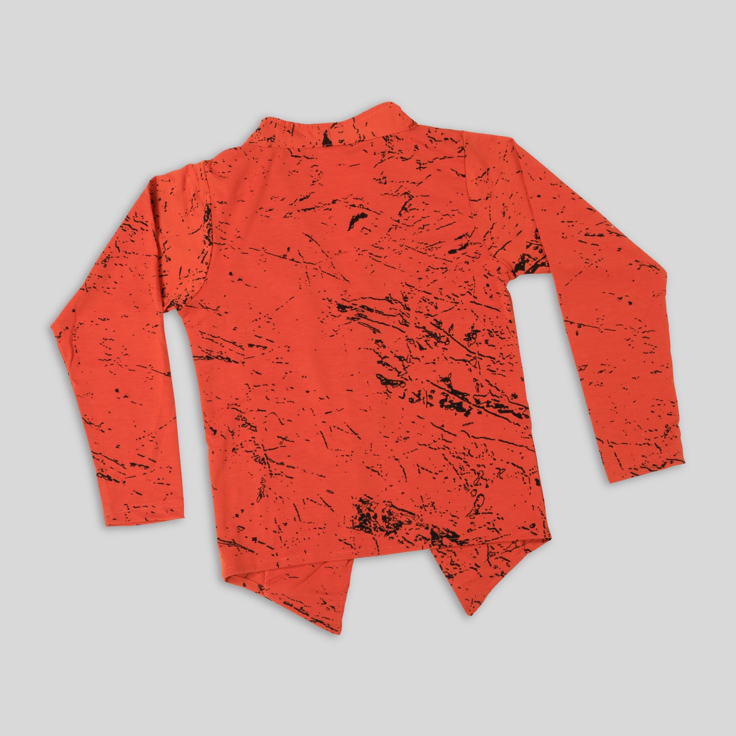 Shrug & Roll: Unique T-Shirt Set for Casual Comfort Galore!