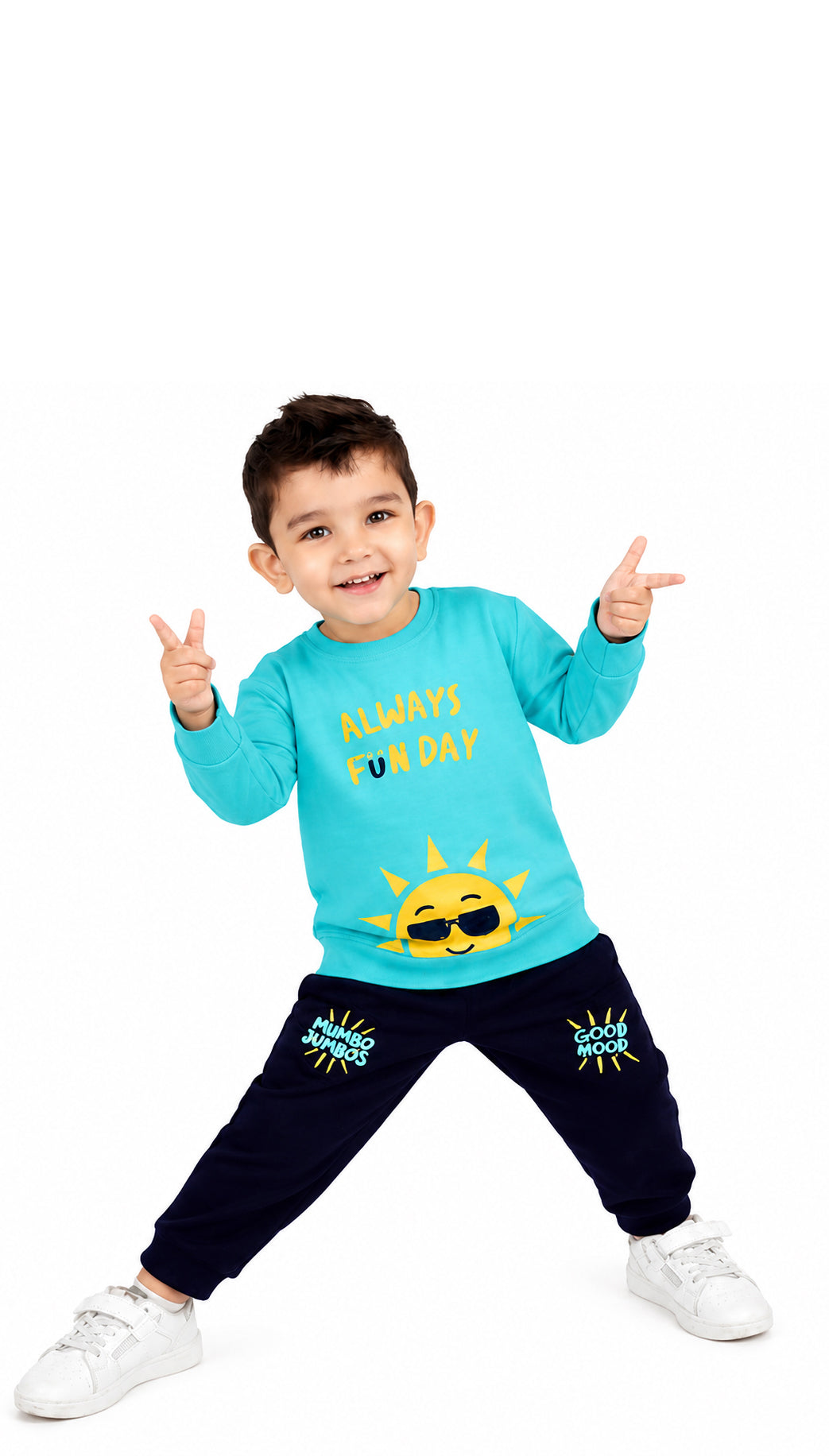 Cool & Comfy! Printed Full Sleeves T-Shirt & Jogger Set!