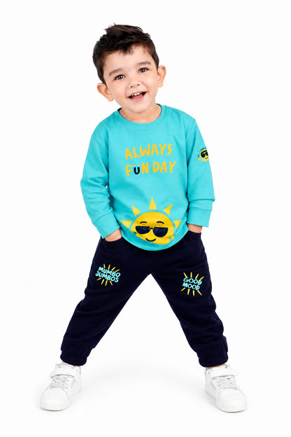 Cool & Comfy! Printed Full Sleeves T-Shirt & Jogger Set!