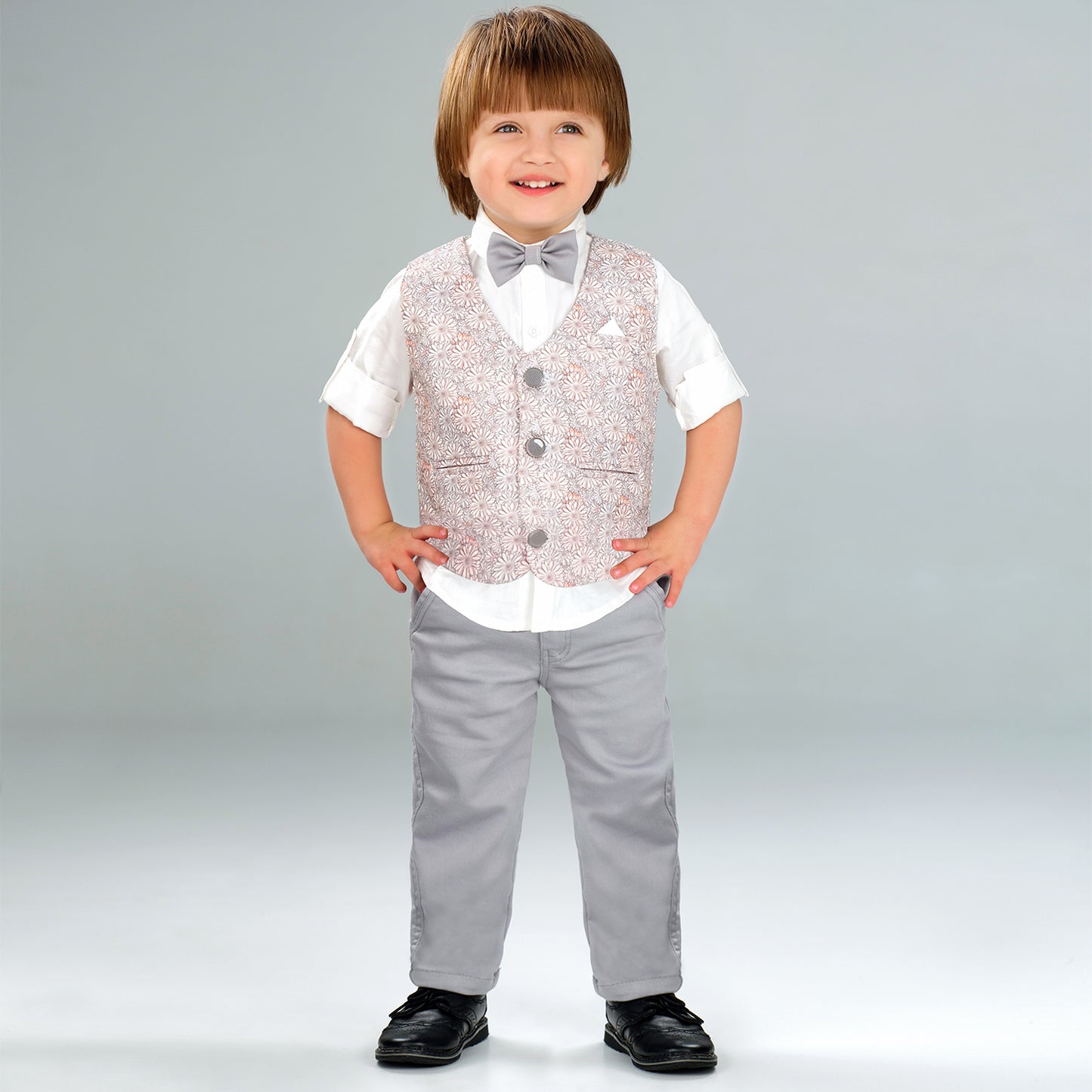 Little Party Star Outfit with Printed Waistcoat Bow Charm