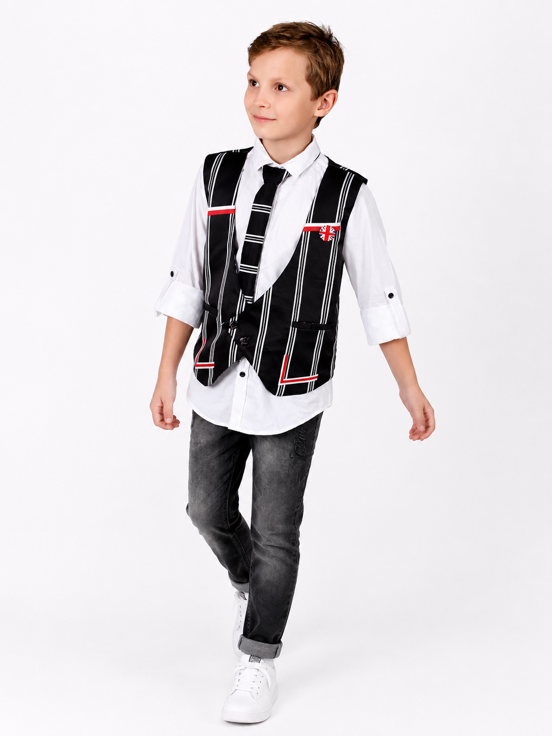Stylish and fashionable party shirt with waistcoat and a tie
