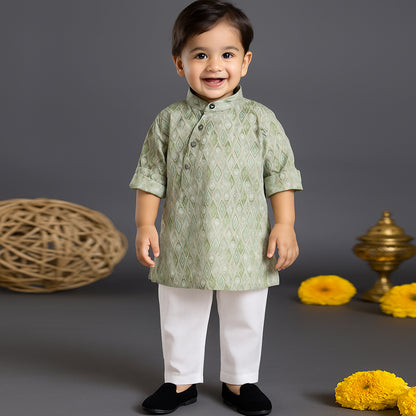 Festive Fun Begins: Printed Kurta Pajama Set for Littles!