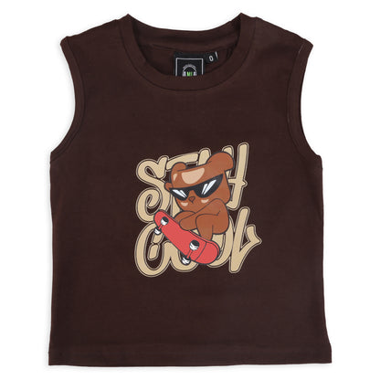 Adventure-Ready Style: Jacket, Printed Tee & Pant Power Set!