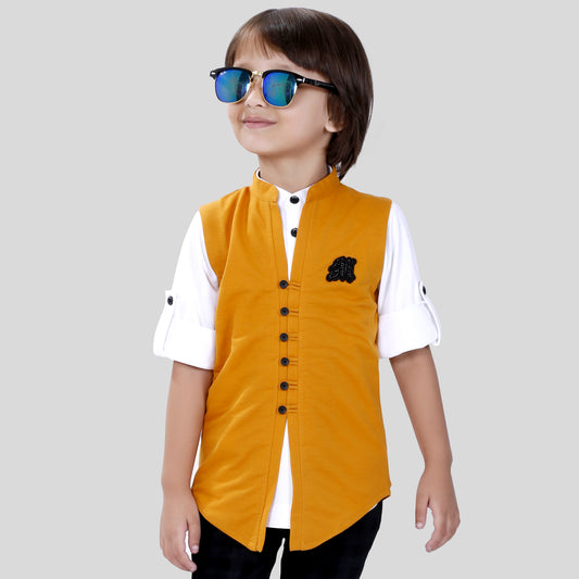 Fashionable Shrug Set for Young boys