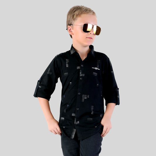 Printed Perfection: Elevate Your Casual Style with This Unique Shirt!