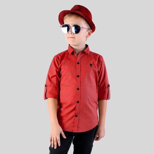 Plain and Simple Chic: Elevate Casual Coolness with This Unique Shirt!