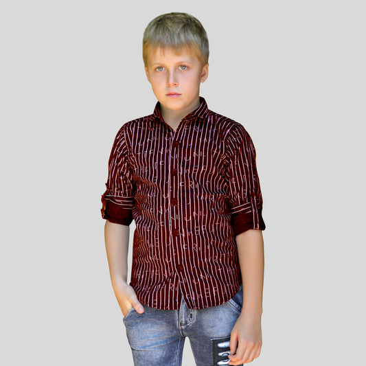 Plain and Simple Chic: Elevate Casual Coolness with This Unique Shirt!