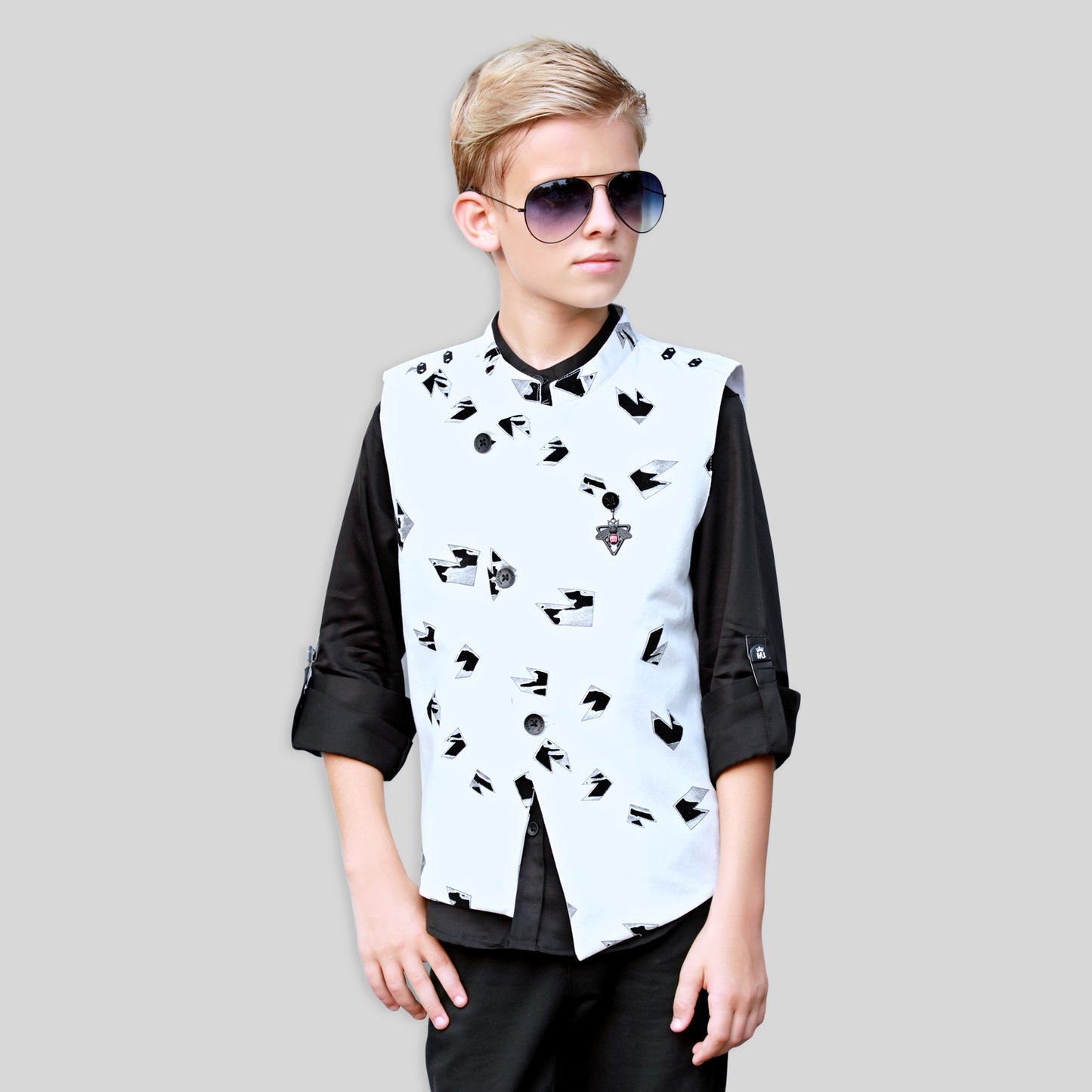 Fashionable jacket set  for Young boys