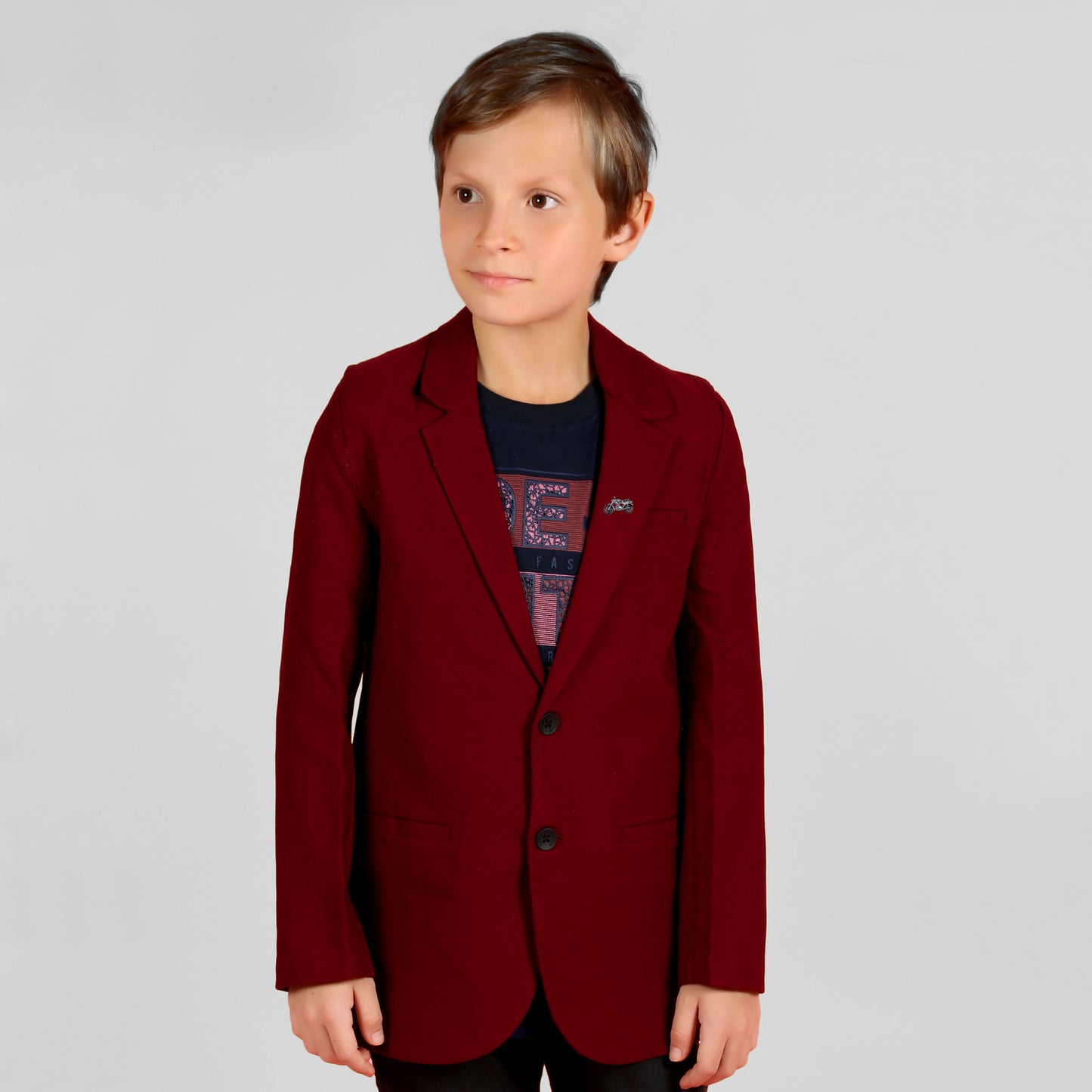 ELEGANT AND COMFORTABLE MAROON COTTON SUITING